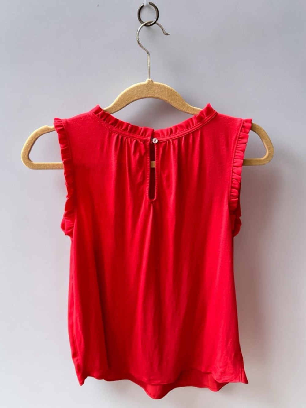 LOFT Red Sleeveless Ruffle-Trim Camisole Size Small - Picture 2 of 4